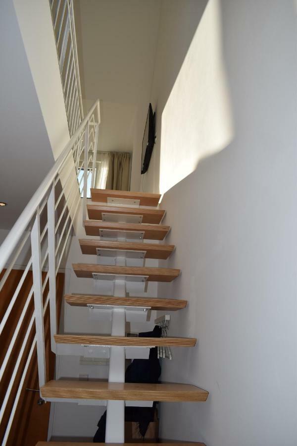 Maisonette Apartment Am Bahnhof - Adults Only Innsbruck Exteriör bild
